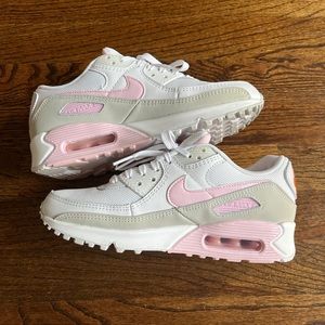Nike Air Max 90 Size 6.5